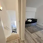 Apartman Stylish 3 By Homing
